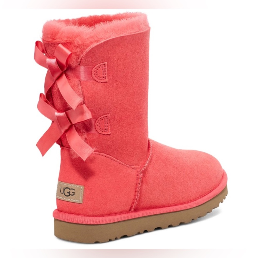 UGG Women’s Bailey Bow II Boots In Nantucket Coral Size 8